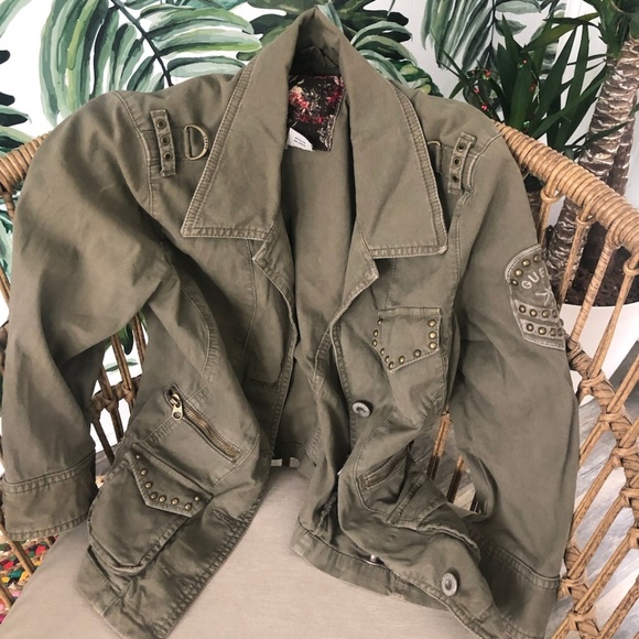 Guess Bomber Jacket, Size M - Picture 1 of 5